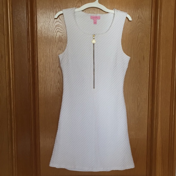 Lilly Pulitzer Dresses & Skirts - Lilly Pulitzer Puckered White Dress